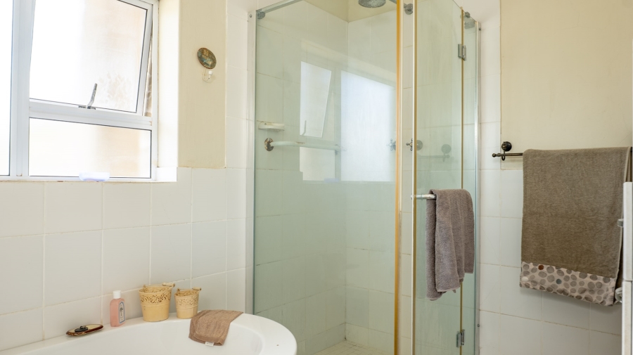 3 Bedroom Property for Sale in Struisbaai Western Cape